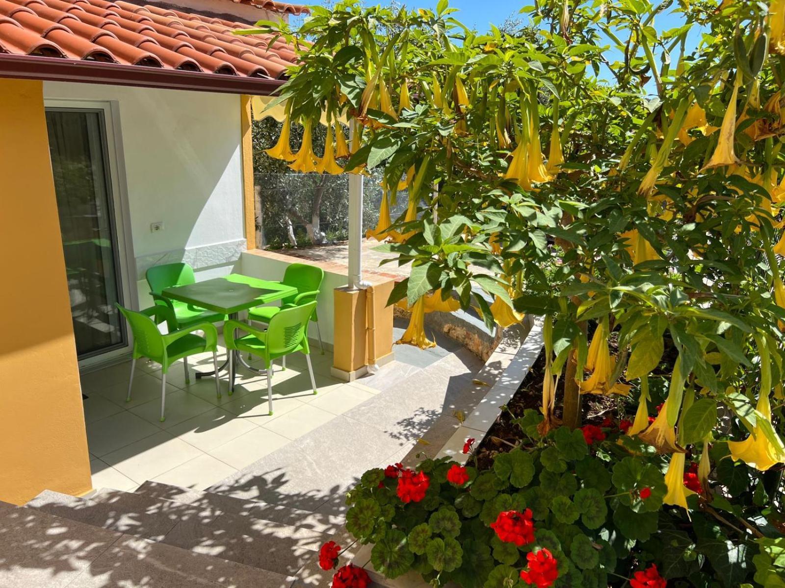 Golden Villa Ksamil Bagian luar foto