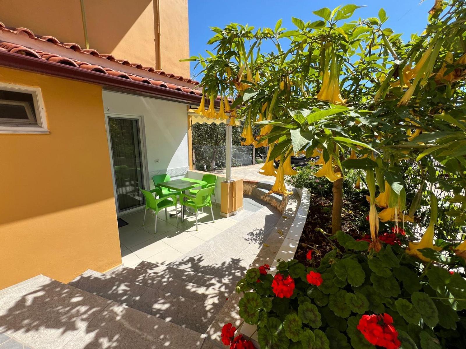 Golden Villa Ksamil Bagian luar foto