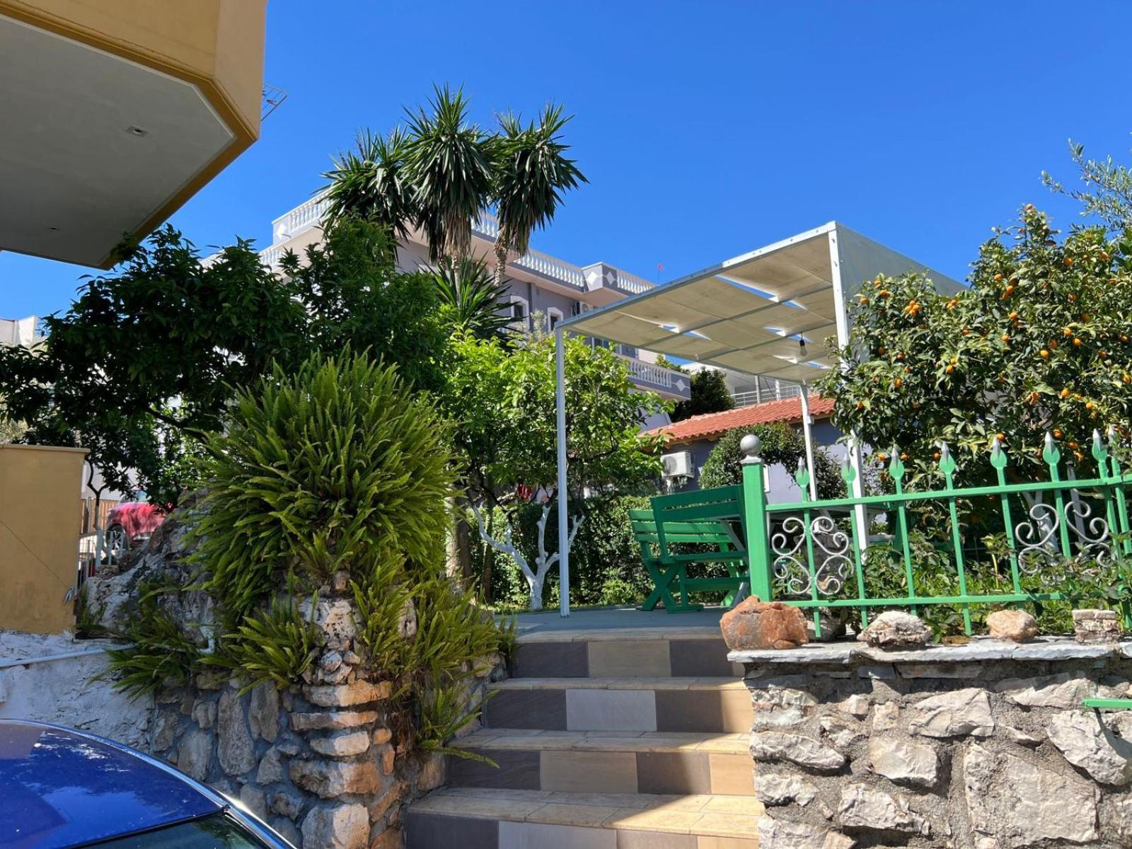 Golden Villa Ksamil Bagian luar foto